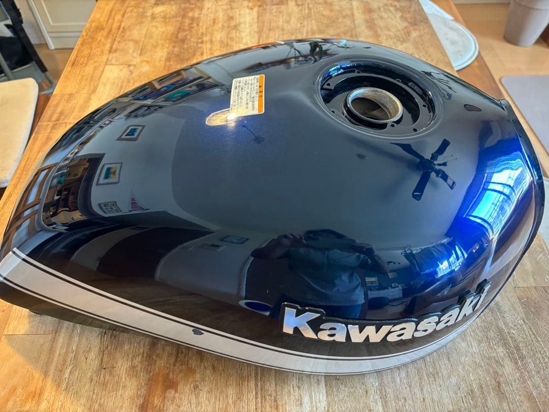 ゼファー750 カワサキ純正タンク オリジナルカラー