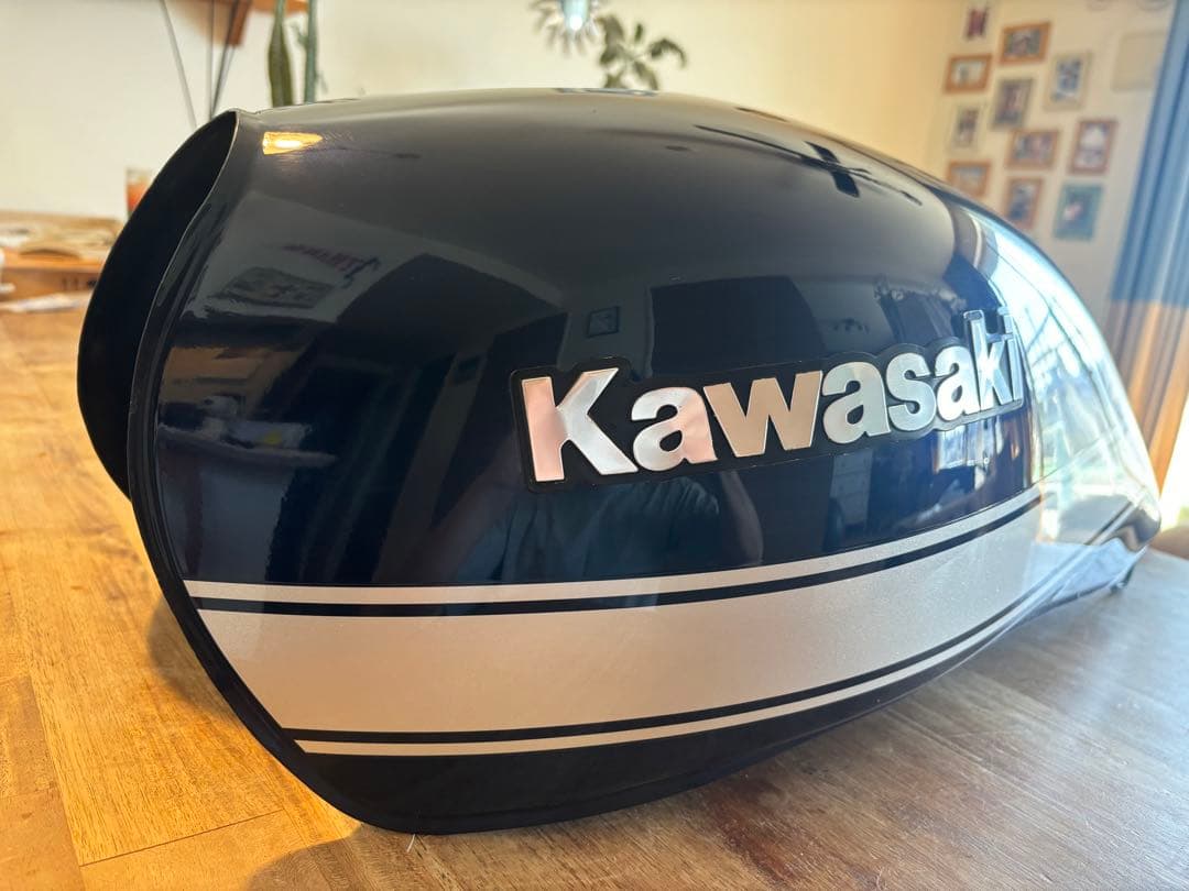 ゼファー750 カワサキ純正タンク オリジナルカラー