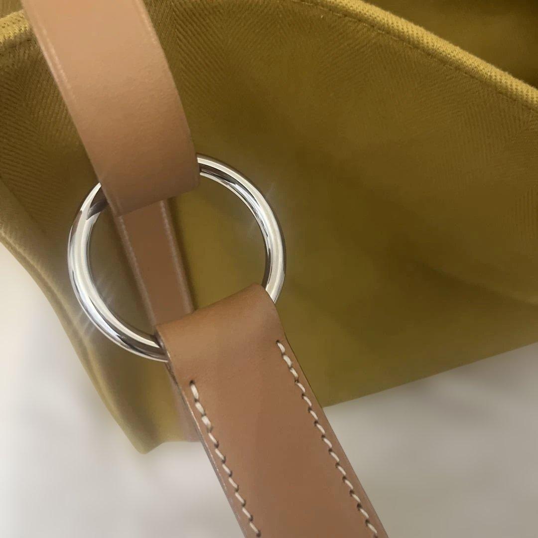 エルメス　イエロー キャンバストートバッグ