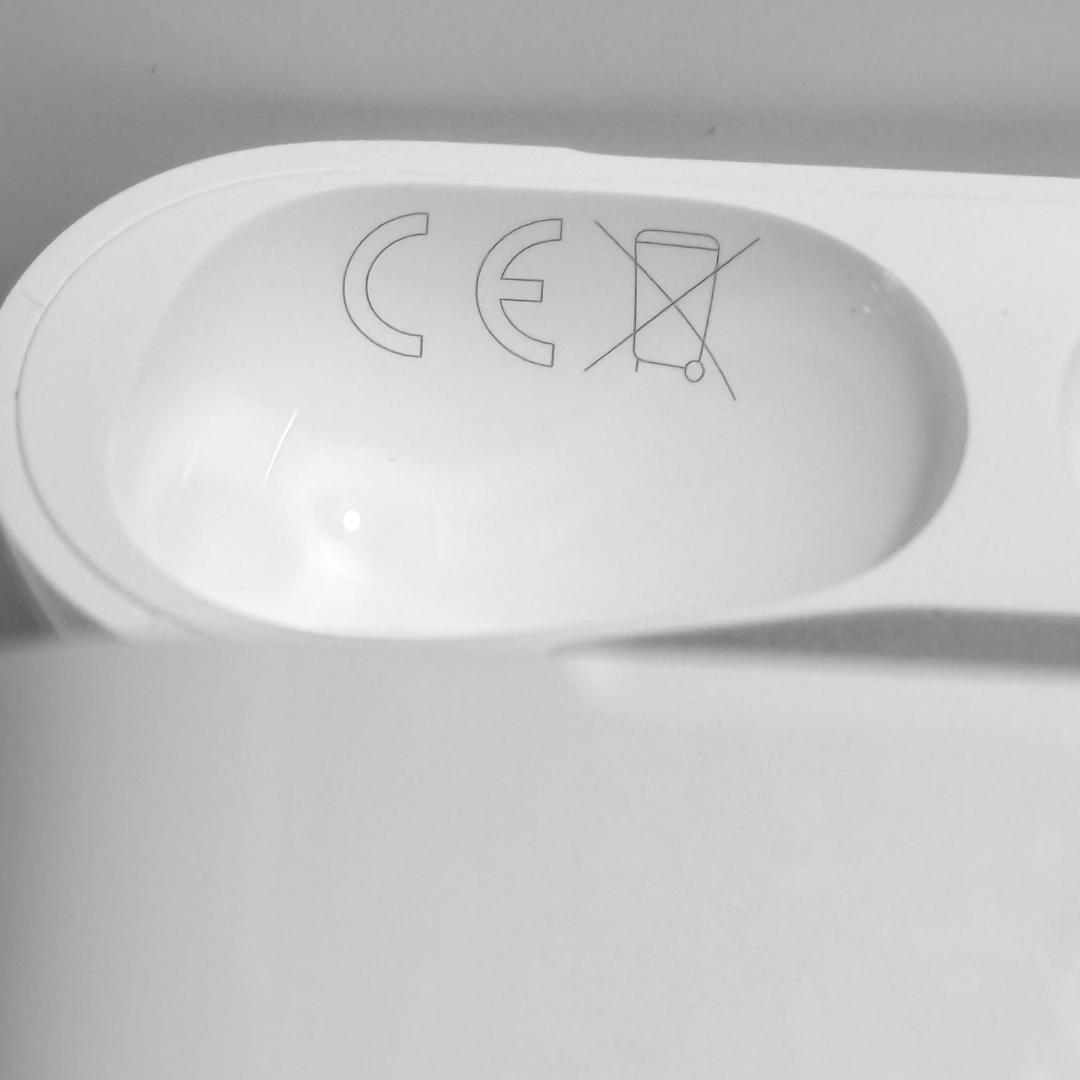 Apple AirPods Pro(第2世代) ライトニング 237