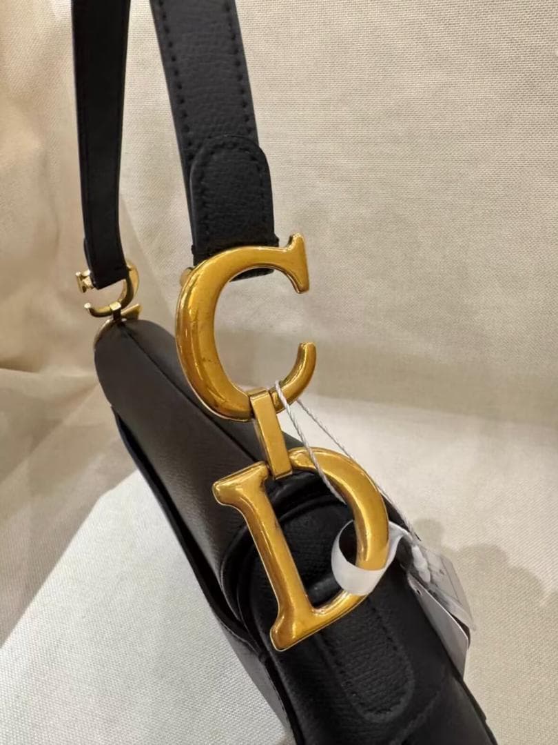 美品◎送料込み/匿名配送 ブラックレザー ショルダーバッグ