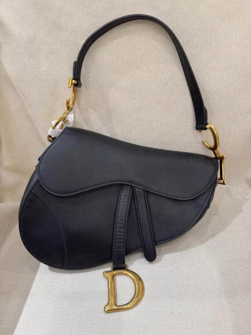 美品◎送料込み/匿名配送 ブラックレザー ショルダーバッグ