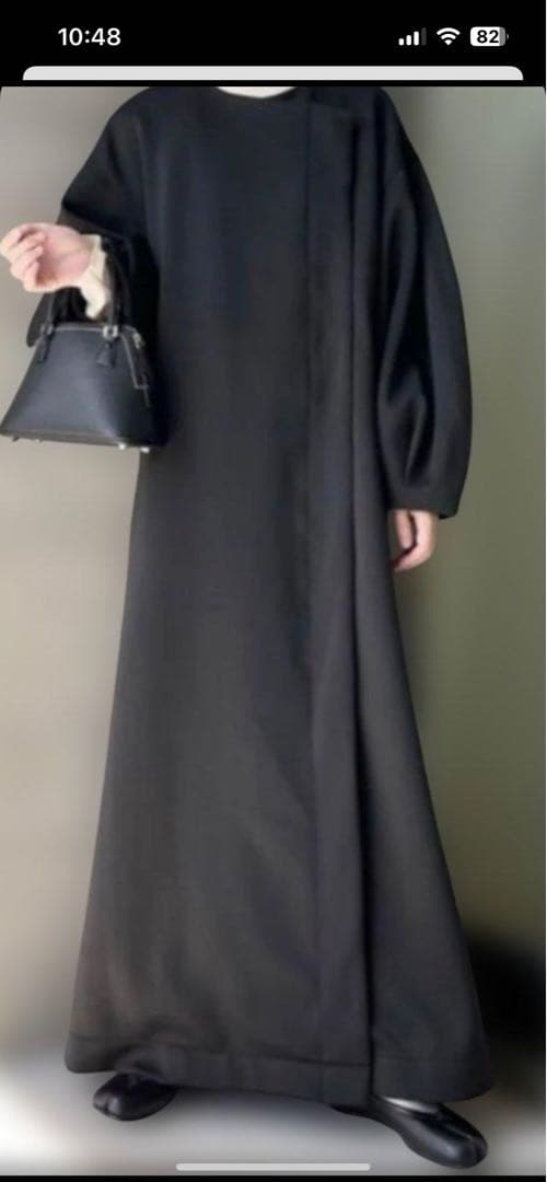 お値下げ美品　PERNA ペルナ ボリューム袖ロングコート ブラック　L