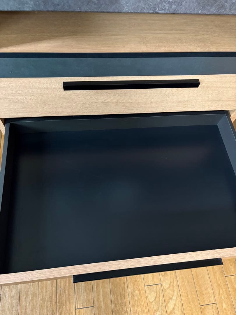 送料込み【美品】Pamouna（パモウナ）食器棚