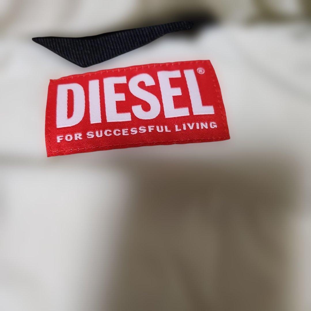 DIESEL ダウンベスト ノースリーブアイボリー