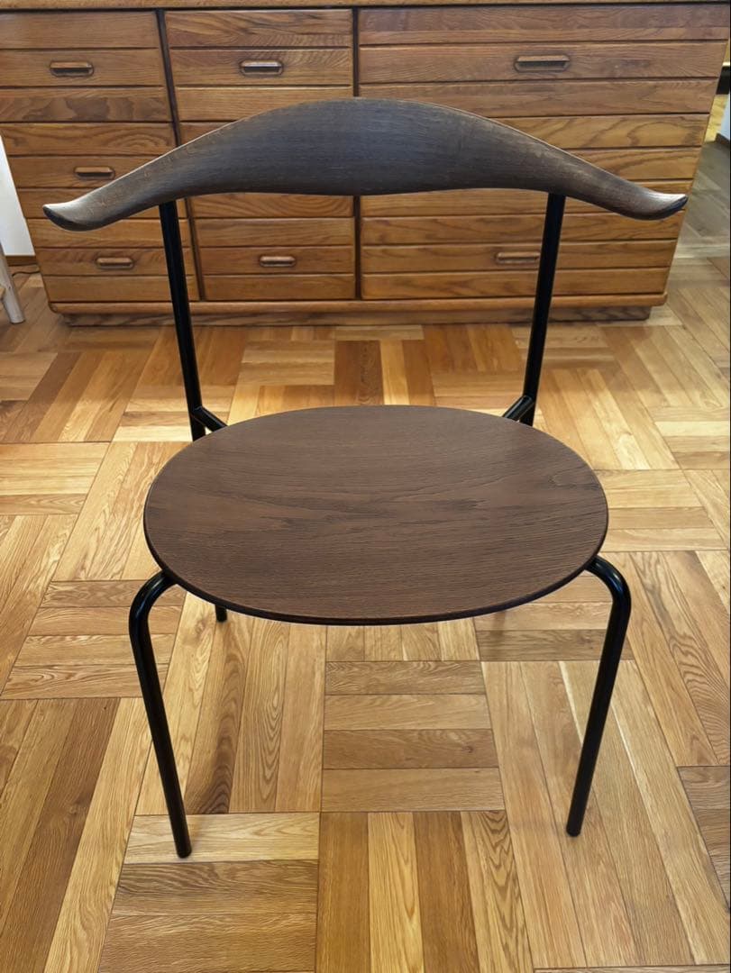 ハンスJ.ウェグナー CH88Tオーク材 スモークドオイル仕上・ブラックベース