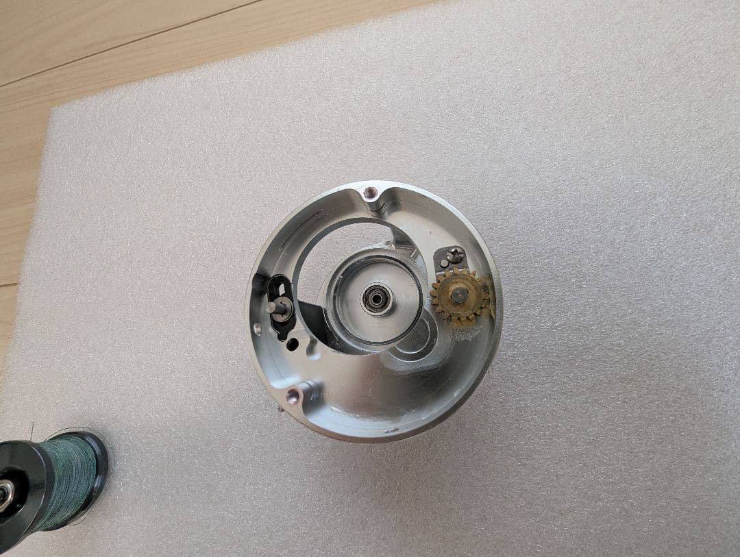 シマノ オシア カルカッタ 200HG 右ハンドル ベイトリール SHIMANO