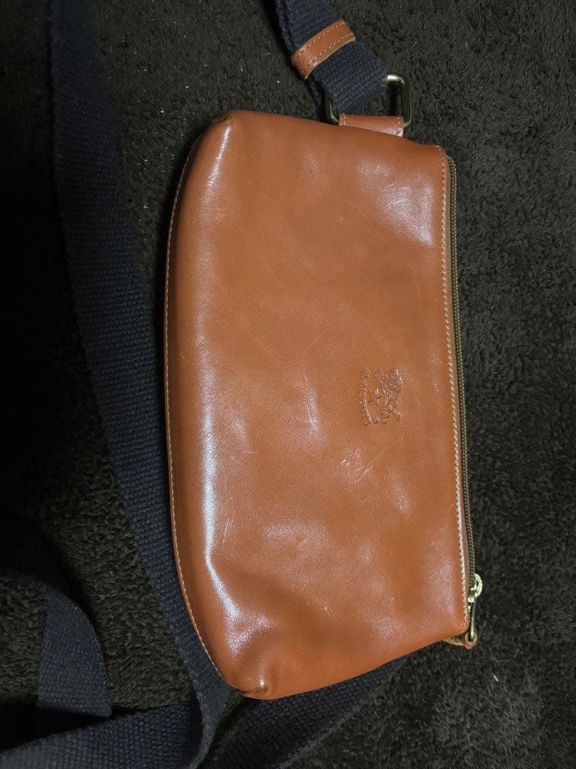 イルビゾンテ IL BISONTE ショルダー