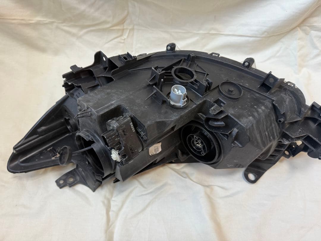 マツダ　CX5 右ヘッドライト