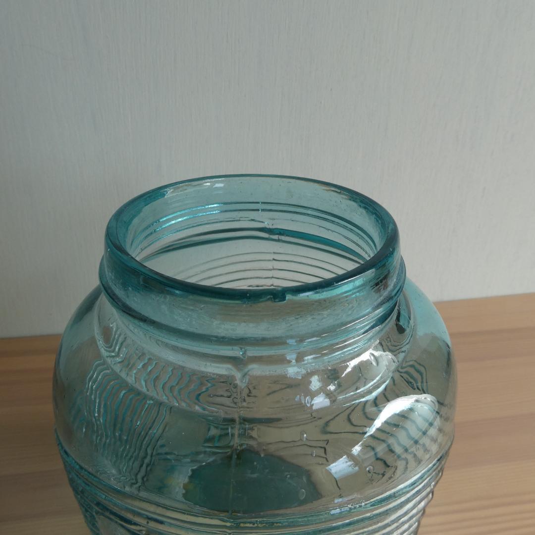 あめや瓶　ガラス瓶アルミ蓋付き　薄い青　戦前