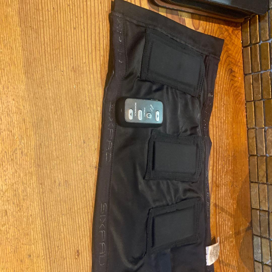 SIXPAD EMSトレーニングベルト ブラック