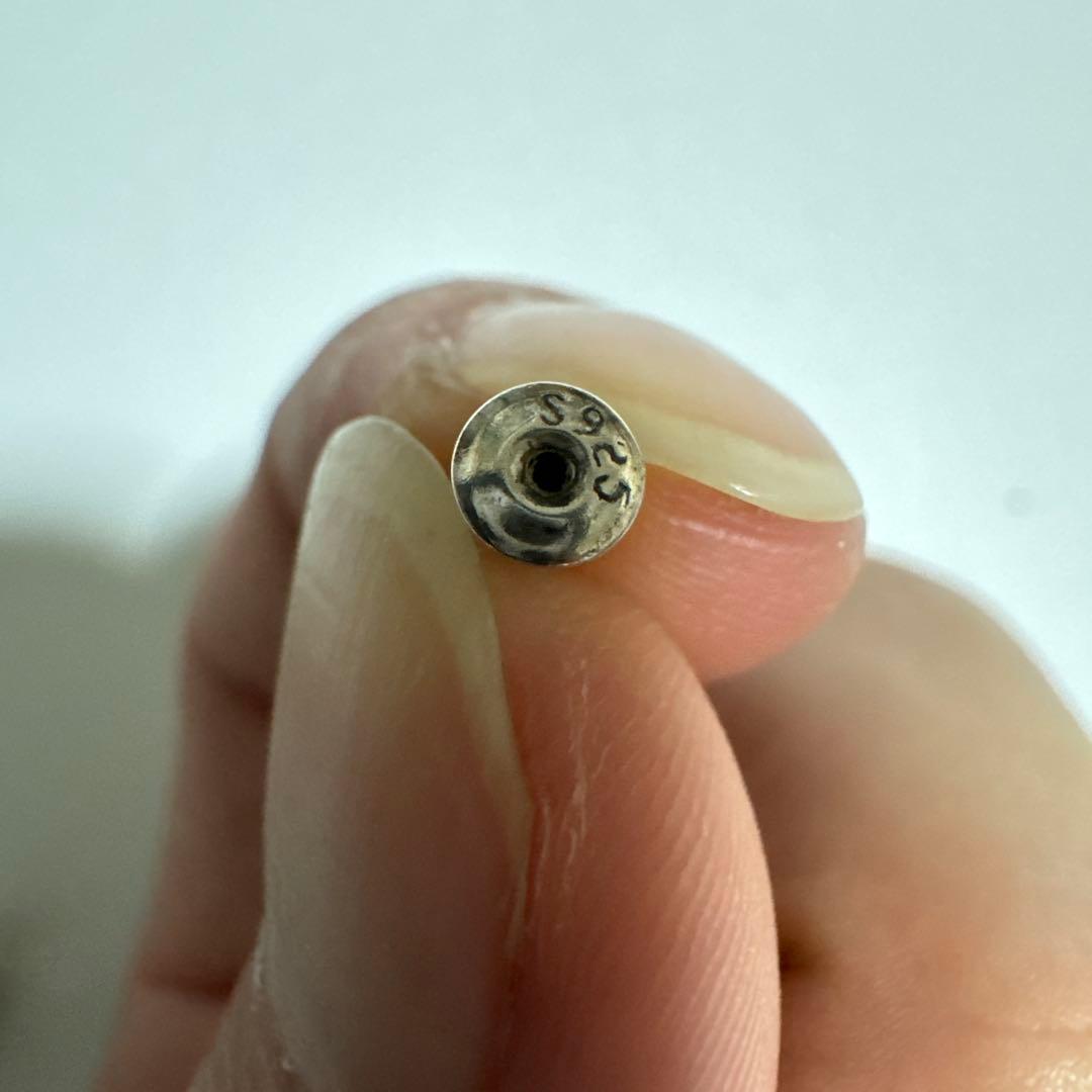 ロンワンズ　ティアーベル　ピアス