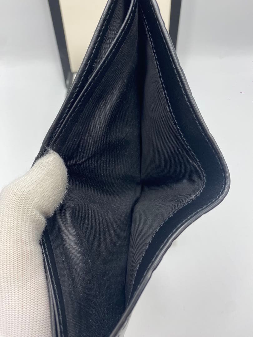 【美品】GUCCI グッチ メンズ財布 ブラックレザー二つ折り財布 財布 黒
