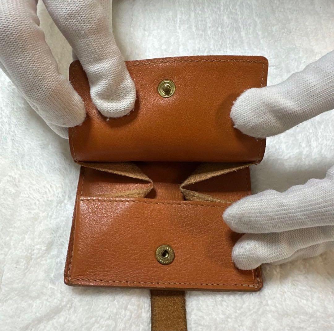 IL BISONTE（イルビゾンテ） 本革 二つ折りレザースクエアウォレット