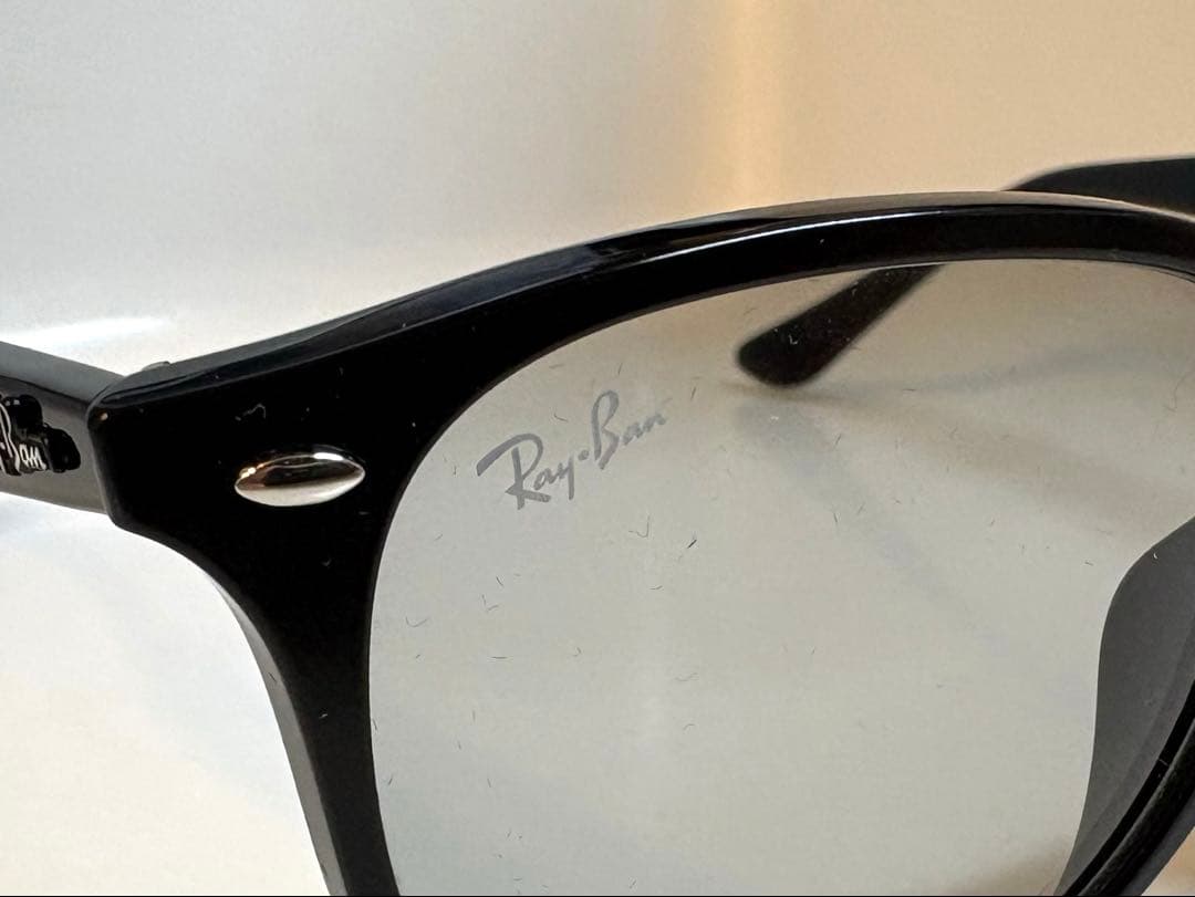 祭日限定特価！24時まで！レイバンサングラス　RB4259F ライトカラーレンズ