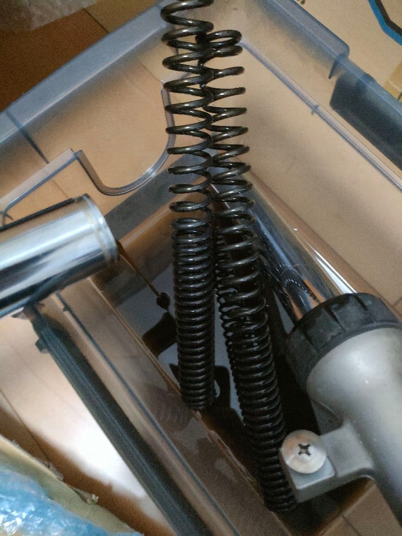 マジェスティｓ　フロントフォーク　OH済　硬さ(突き上げ感)対策品