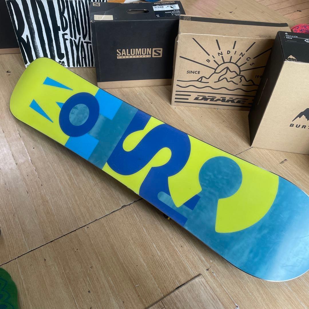 BURTON　バートンキッズスノーボードセット　バイン付　CUSTOM　カスタム