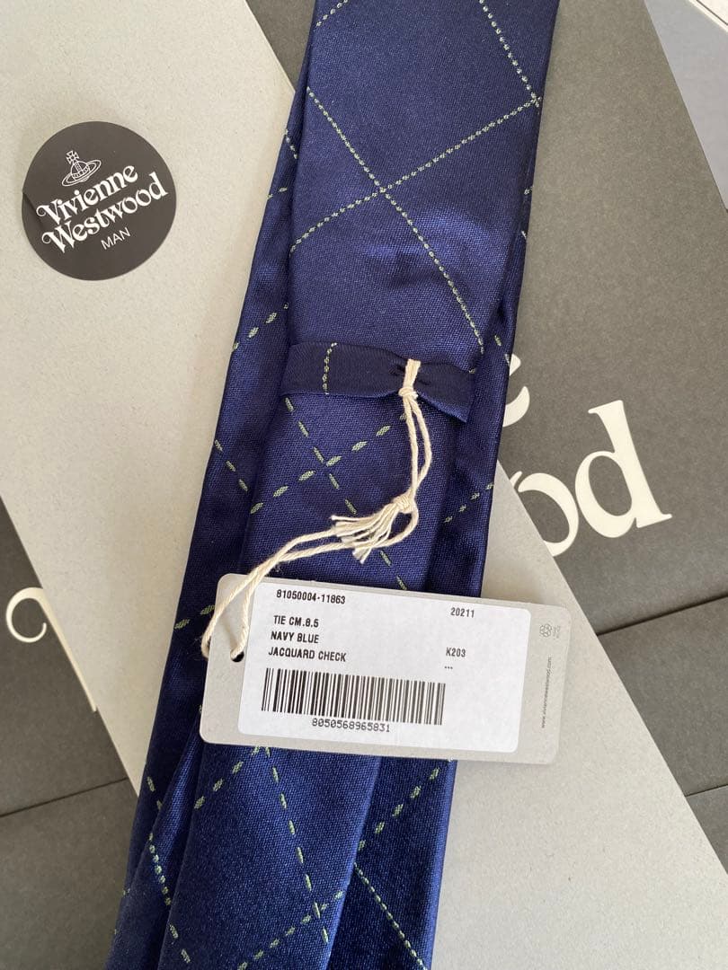 新品・未使用Vivienne Westwood ネクタイ ネイビー