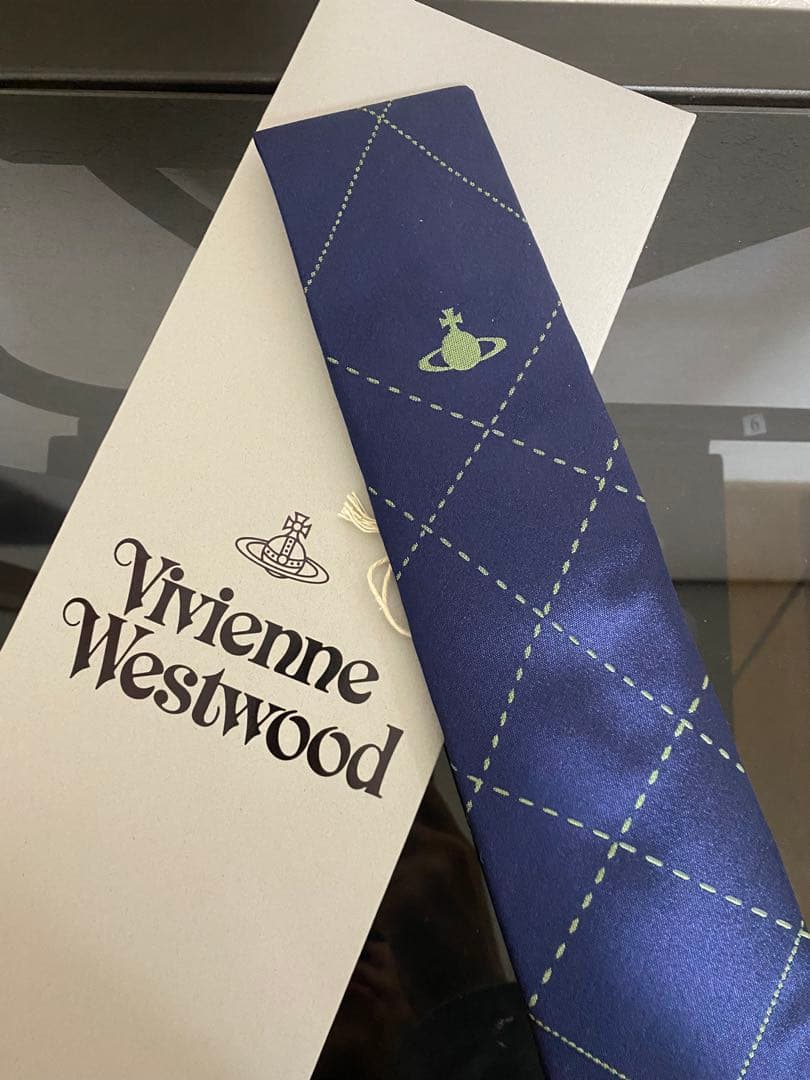 新品・未使用Vivienne Westwood ネクタイ ネイビー