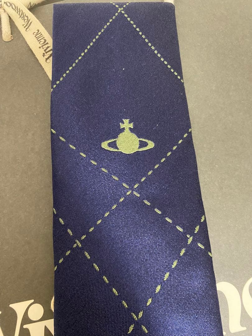 新品・未使用Vivienne Westwood ネクタイ ネイビー