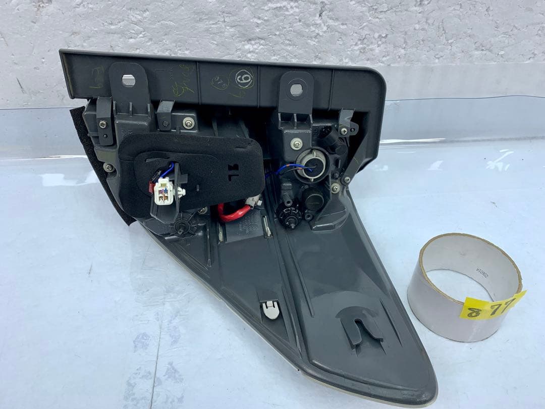 ヴェルファイア 20系 前期 純正 左 LED テールライト テールランプ