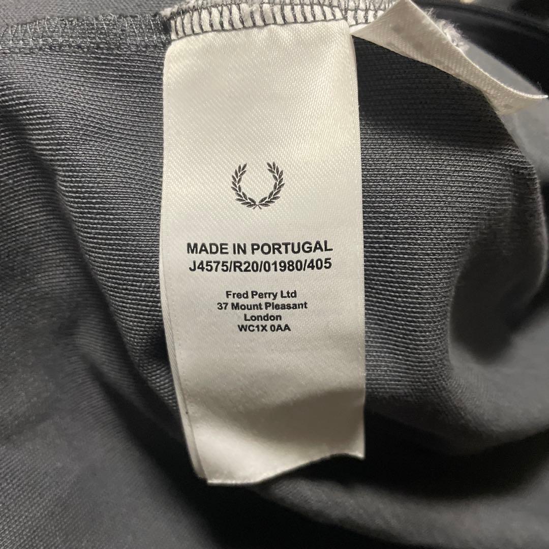 Fred Perry 黒 ストライプジャージ