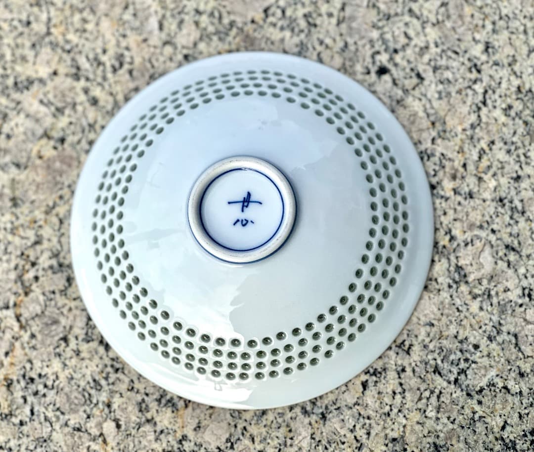 再値下げ　新品　水晶彫青波海　お皿　小鉢　ホタル彫　透し　丹心窯　波佐見焼