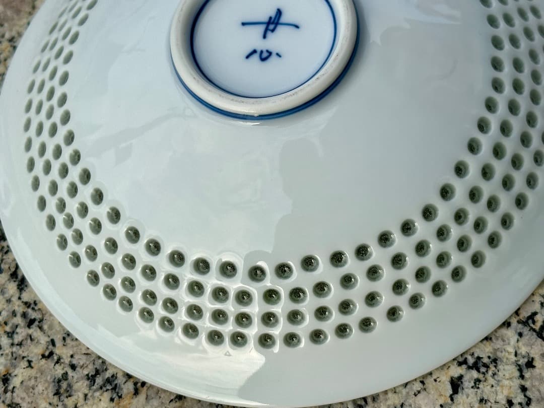 再値下げ　新品　水晶彫青波海　お皿　小鉢　ホタル彫　透し　丹心窯　波佐見焼