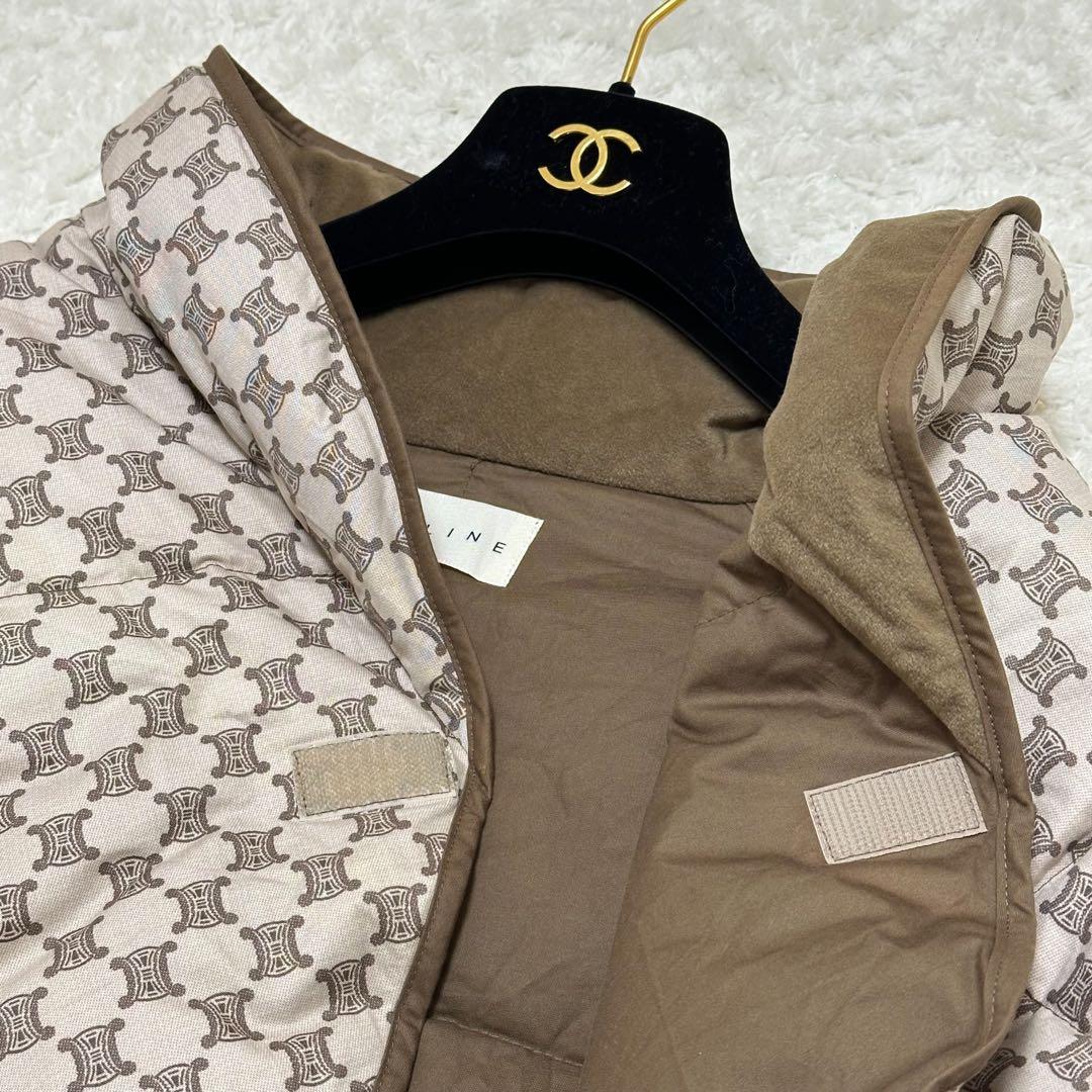 【美品】CELINE セリーヌ ダウンポンチョ トリオンフ柄 ブラウン