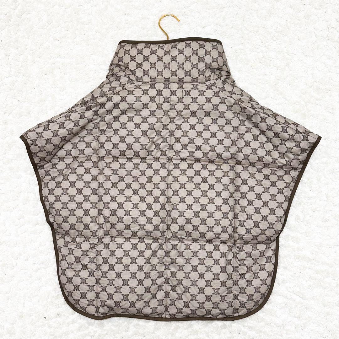 【美品】CELINE セリーヌ ダウンポンチョ トリオンフ柄 ブラウン