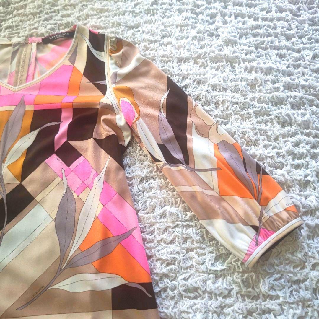 LEONARD　ロゴ入り　幾何学×フローラル　七分袖　チュニック　サイズ３