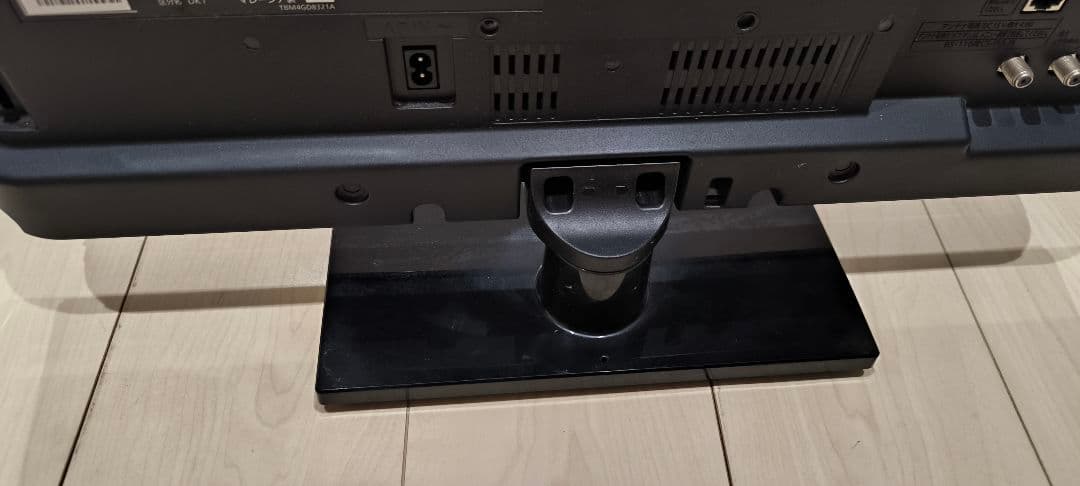 Panasonic TH-24E300 24V型　液晶テレビ　2018年製 中古