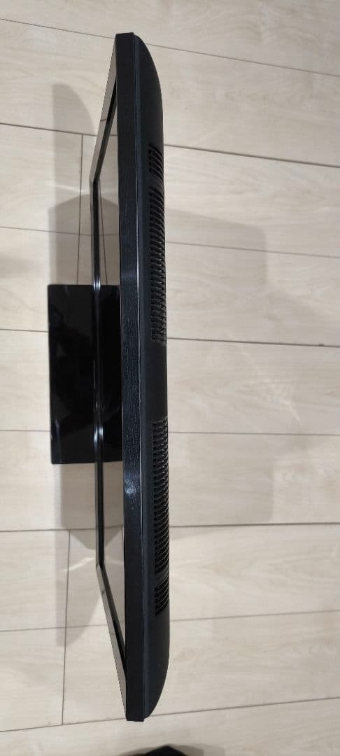 Panasonic TH-24E300 24V型　液晶テレビ　2018年製 中古