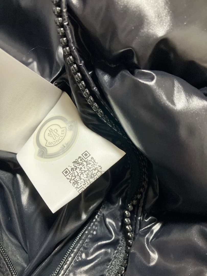 MONCLER モンクレール AWAKE NY ジーニアス ダウンベスト