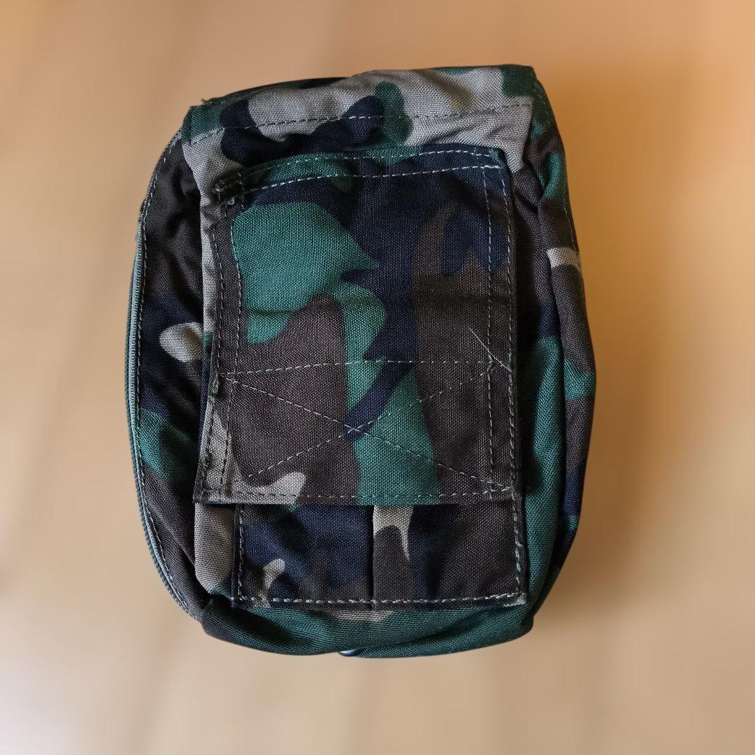 ウッドランド迷彩　装備セット　ボディアーマーPASGT コンシャツ　ポーチ