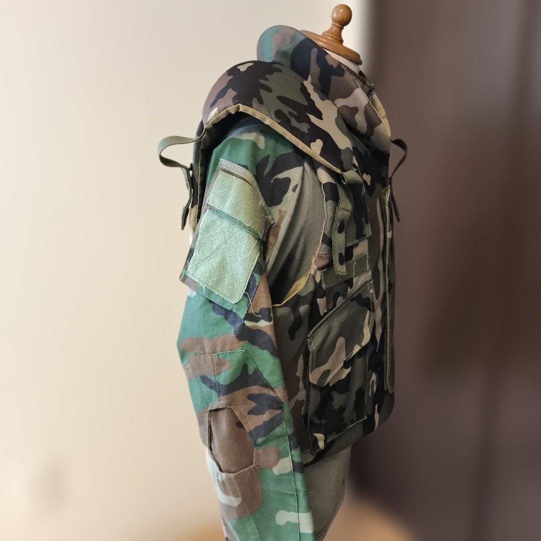 ウッドランド迷彩　装備セット　ボディアーマーPASGT コンシャツ　ポーチ