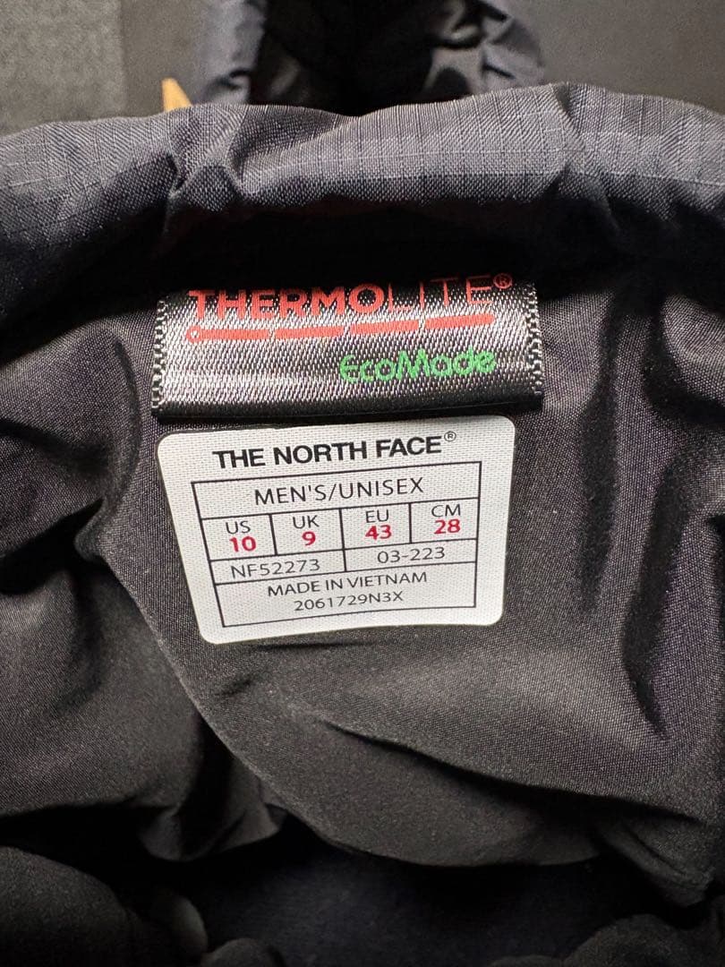 【新品同様】THE NORTH FACE スノーブーツNF52273 28cm