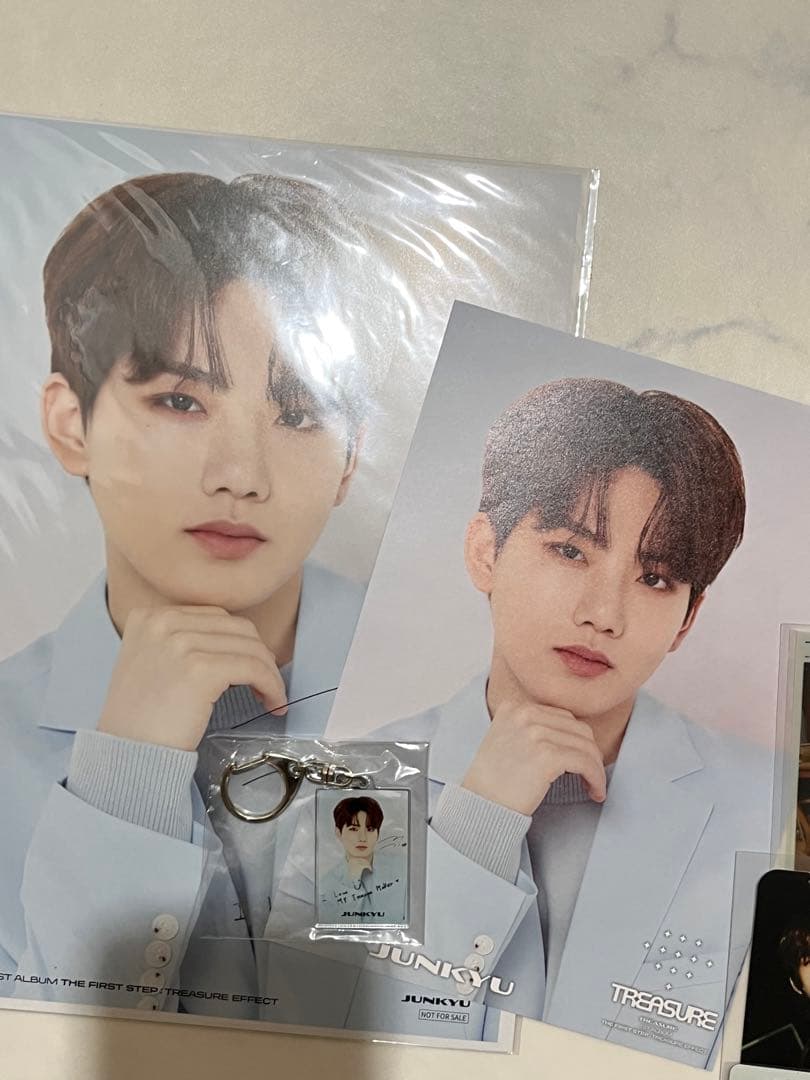 TREASURE TRUZ ジュンギュ　トレカ　グッズ