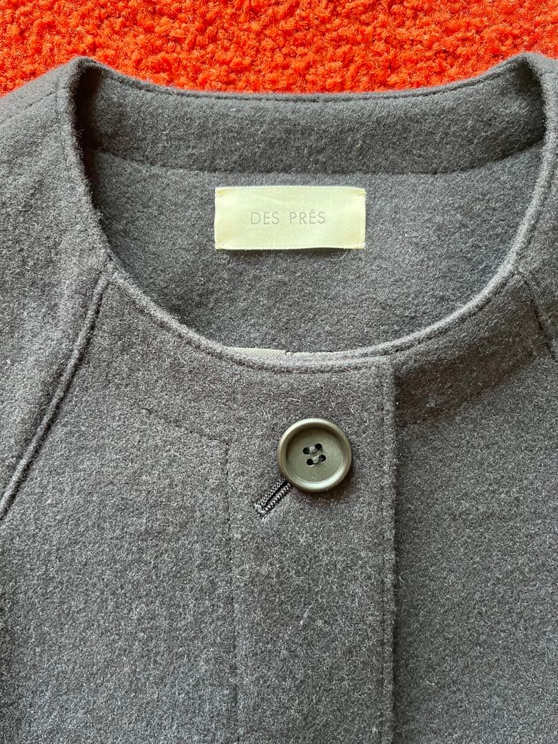 DES PRÉS woolノーカラーコート