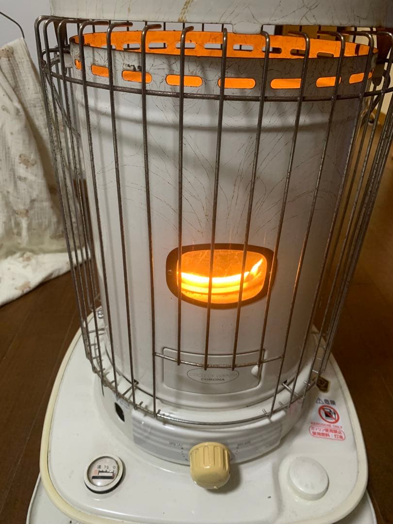 コロナ石油ストーブ 円筒形 ホワイト
