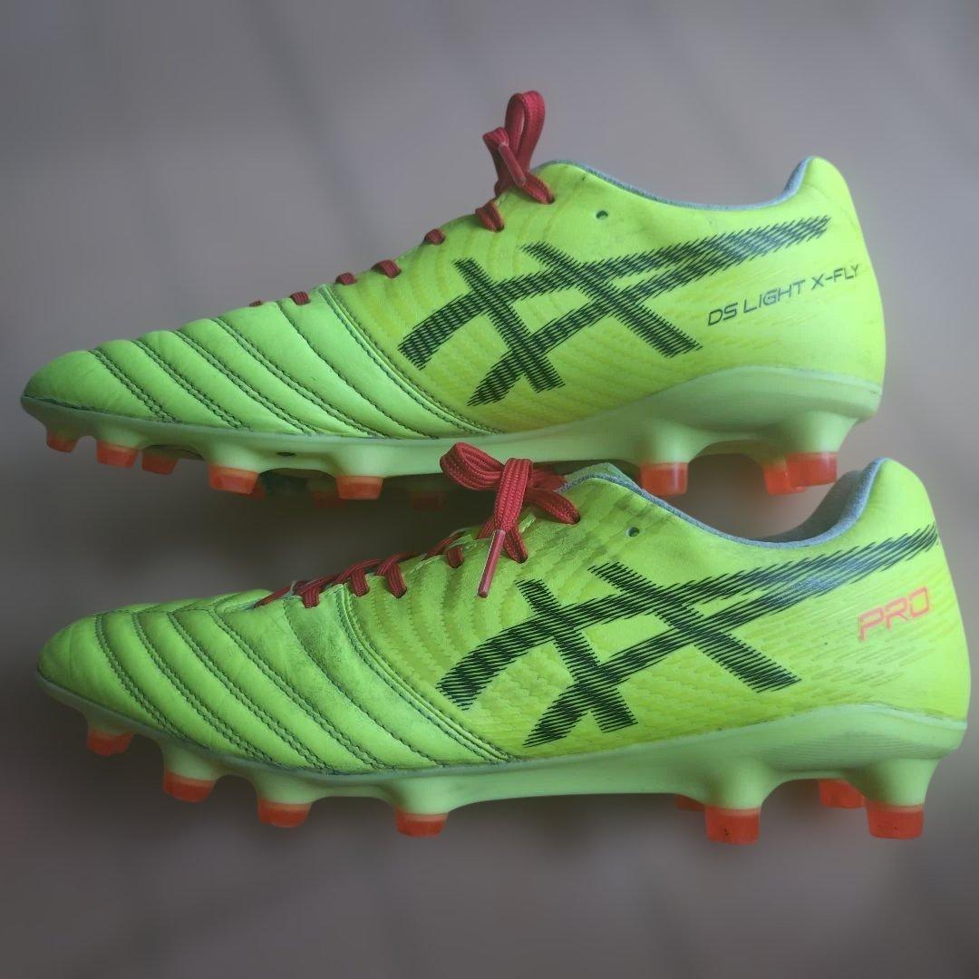 ★ASICS DS LIGHT X-FLY PRO２サッカーシューズ２６センチ★