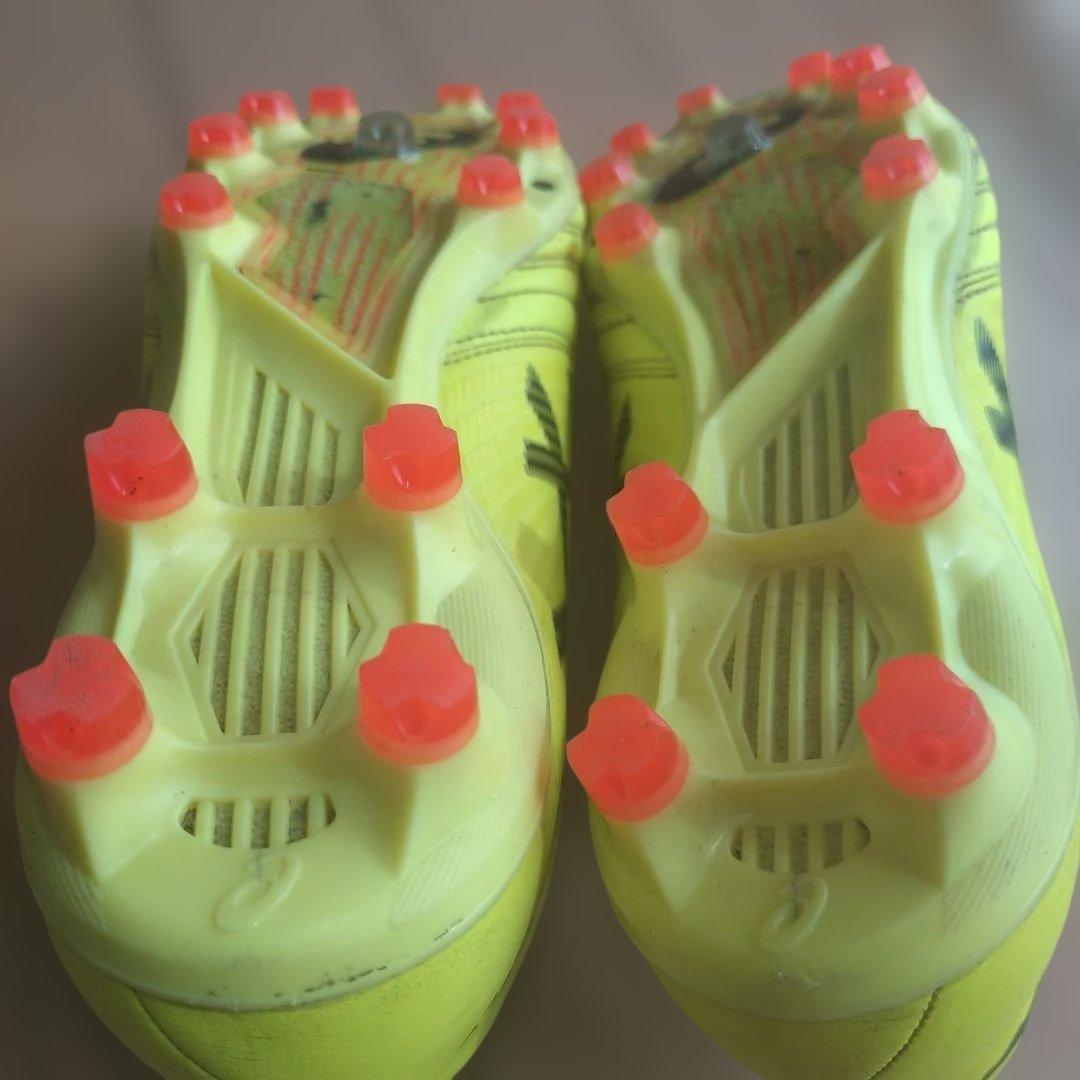 ★ASICS DS LIGHT X-FLY PRO２サッカーシューズ２６センチ★