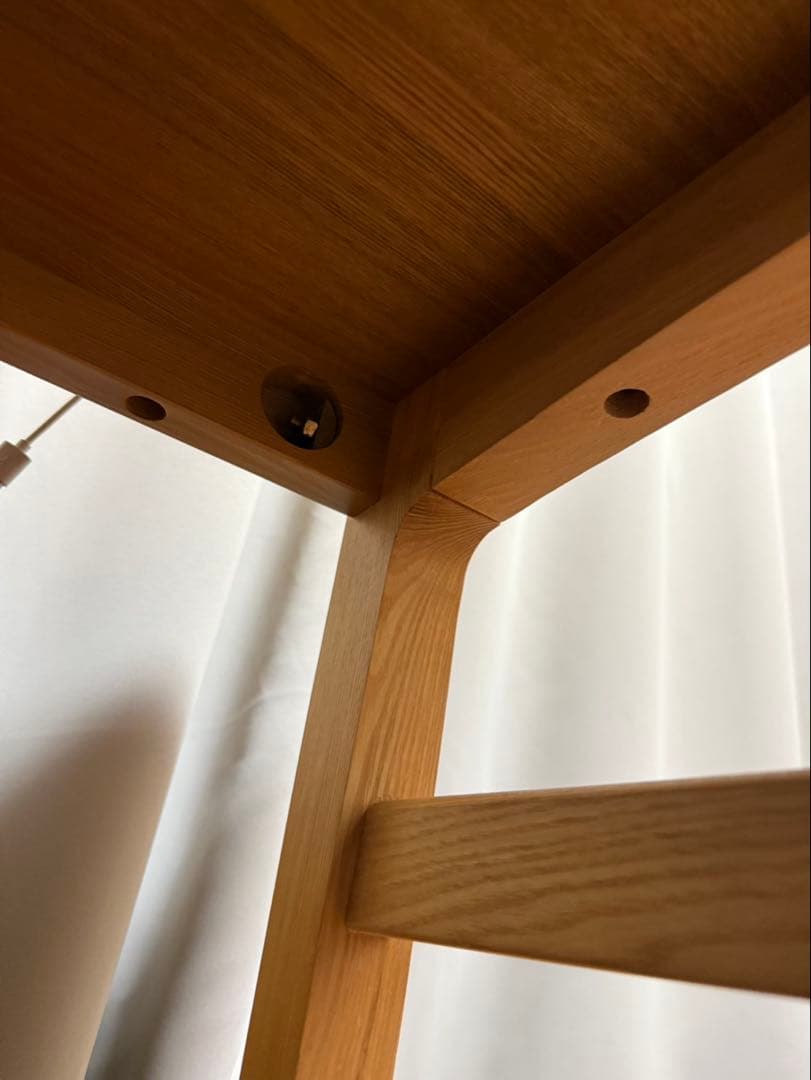 新生活の特別セール中！SIGNE 4人掛けダイニングテーブル