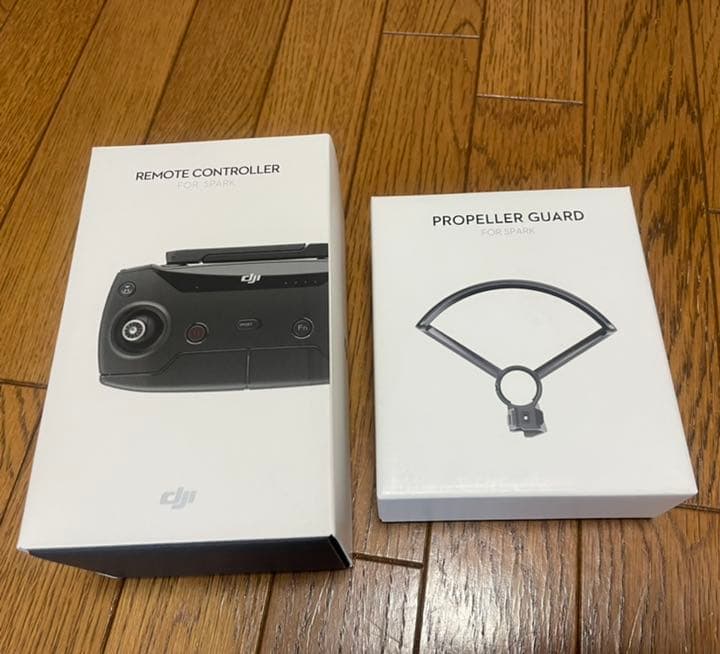 新品未開封　dji ドローン　spark本体&コントローラ&プロペラガード