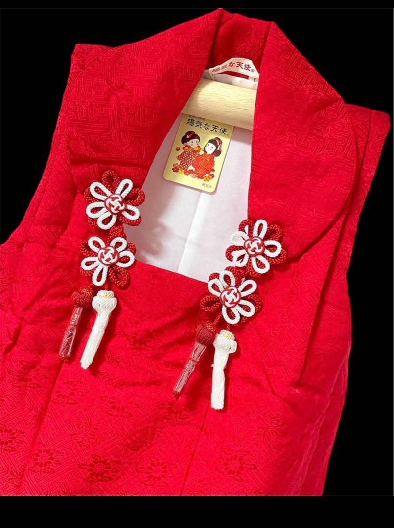 □七五三　正絹女児用被布コート　紗綾形模様　可愛い花柄　赤