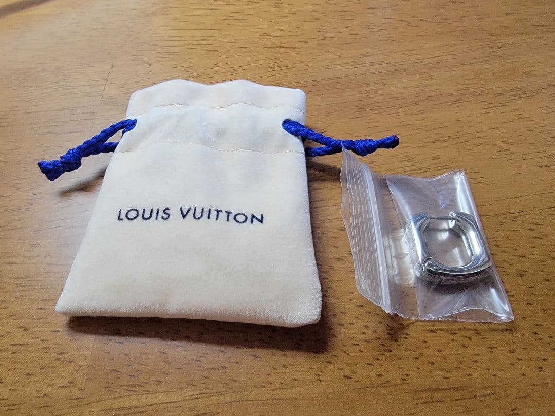 新品未使用 M02227 ルイヴィトン フープピアス・モノグラム チェーン