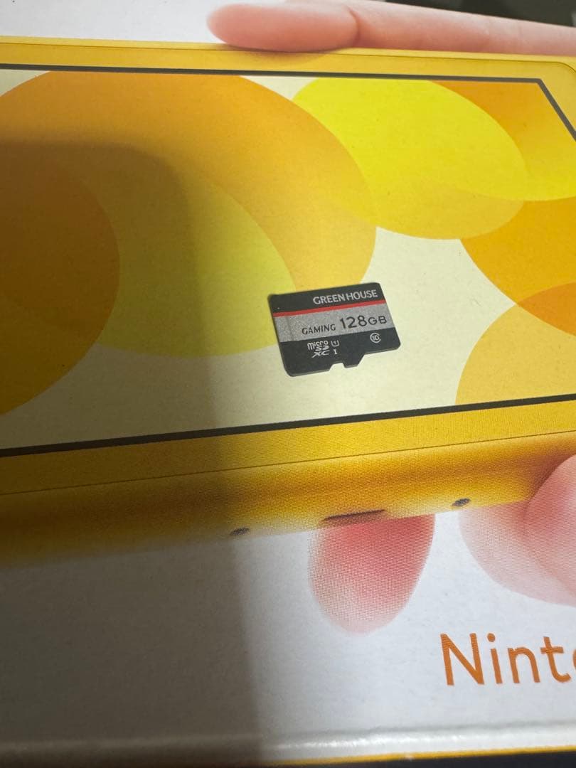 Switch Lite イエロー SDカード128GBケース付き