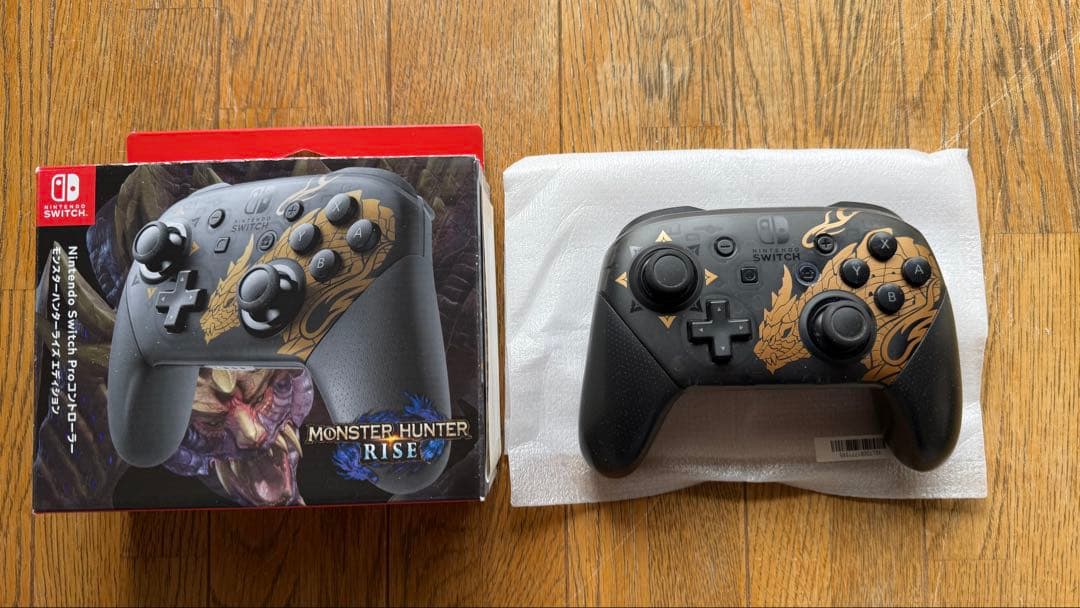 Nintendo Switch 本体　モンスターハンターライズモデル　初期化済み