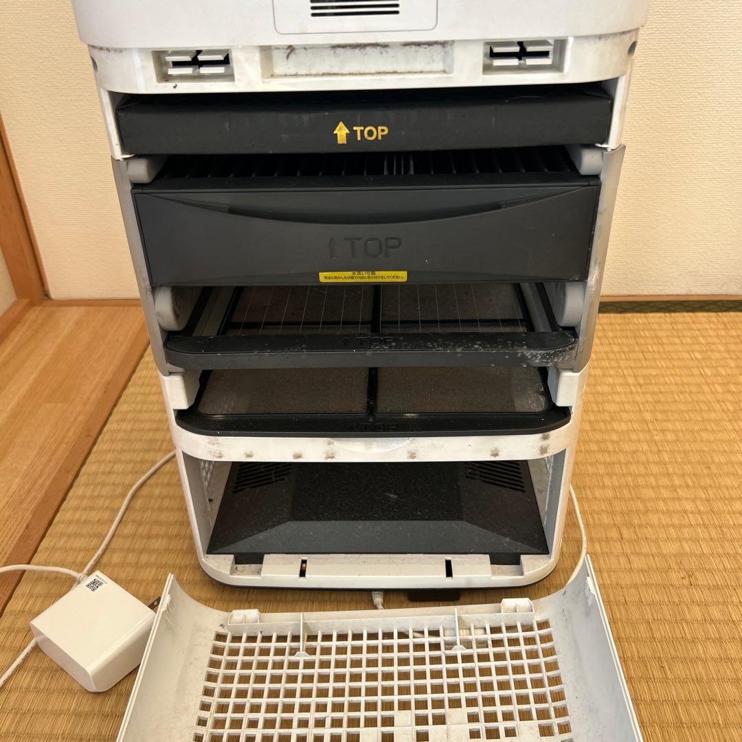 AirDog 空気清浄機 四角形デザイン