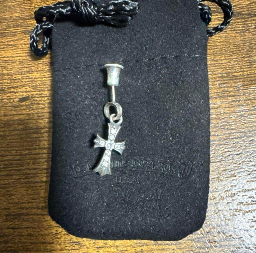 クロムハーツ クロスデザイン ピアス(片耳用)